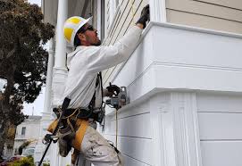 Best Fiber Cement Siding Installation  in Marengo, IA